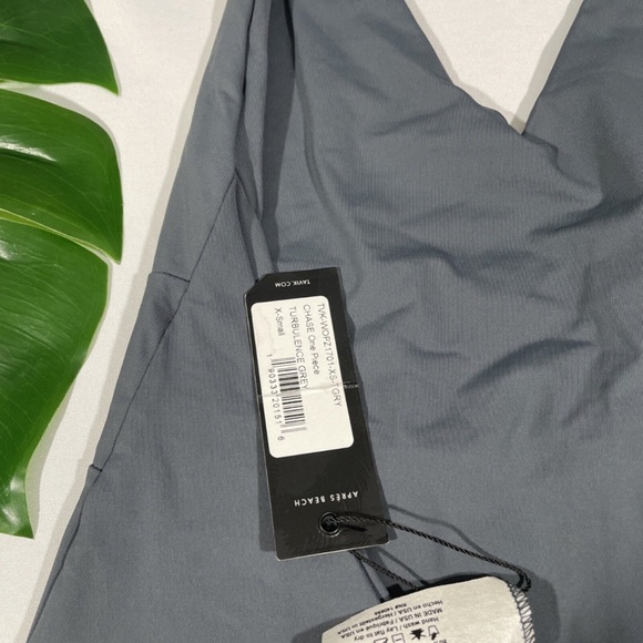 NEW Tavik [ XS ] Chase Deep V-Neck‎ One-Piece Swimsuit in Turbulence Grey - Picture 6 of 11